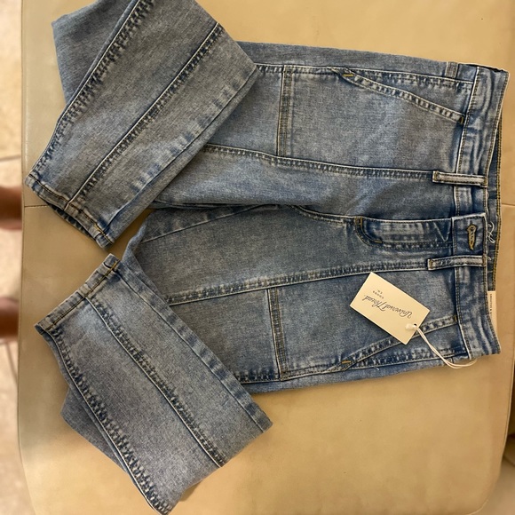 Universal thread - Picture 1 of 2